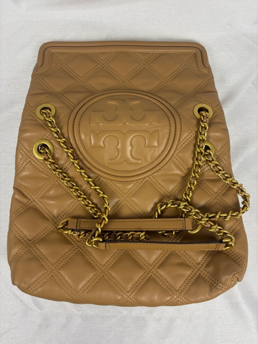 Tory Burch Quilted Leather Shoulder Bag - Camel with Gold Chain - Picture 2 of 10